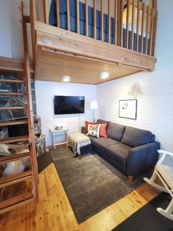 Winter Nest - A Cozy Accommodation In The Heart Of Saariselkae Екстер'єр фото