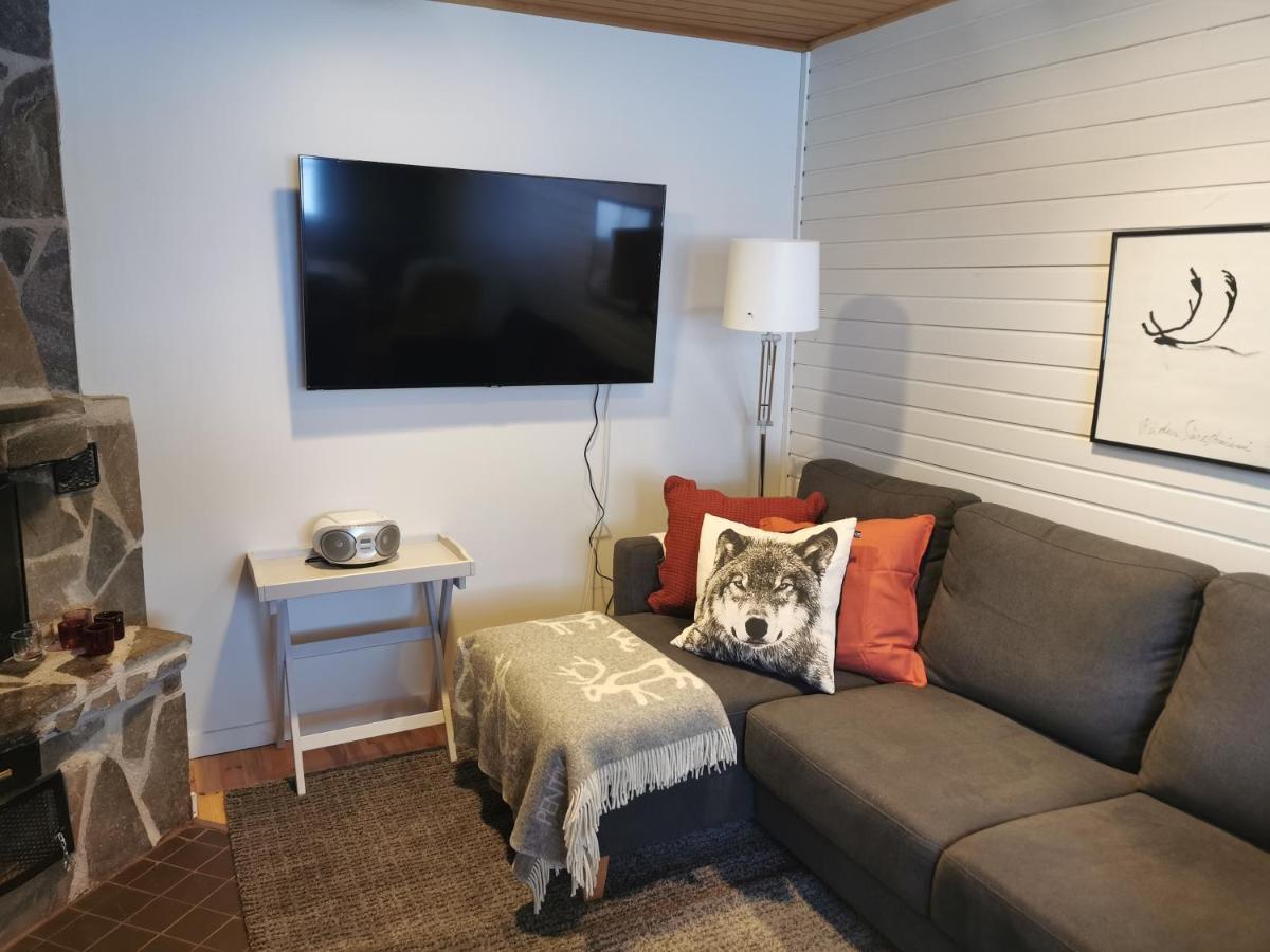 Winter Nest - A Cozy Accommodation In The Heart Of Saariselkae Екстер'єр фото